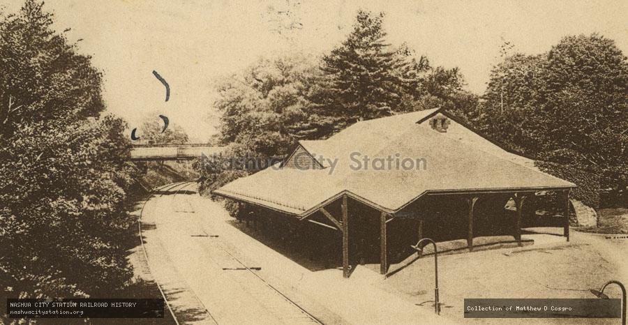 Postcard: Railroad Station, Chestnut Hill, Massachusetts